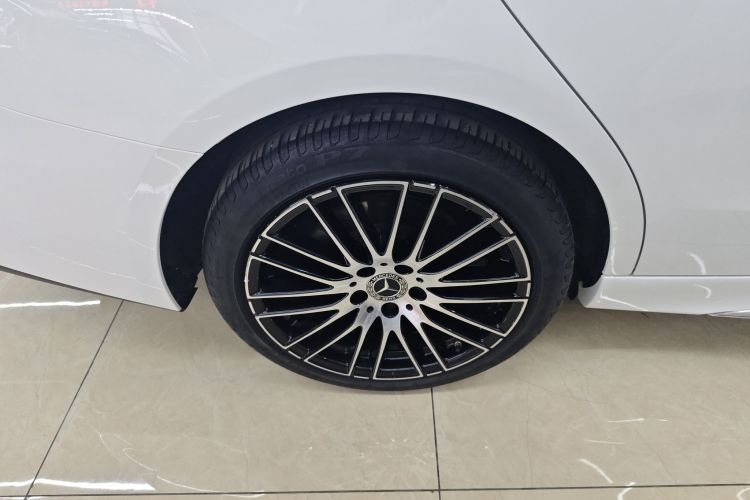 奔驰C级 2023款 改款二 C 260 L 运动版车身外观6008