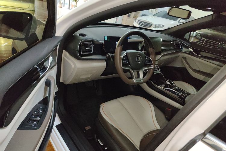 比亚迪 秦PLUS 2023款 冠军版 EV 420KM超越型中控内饰20