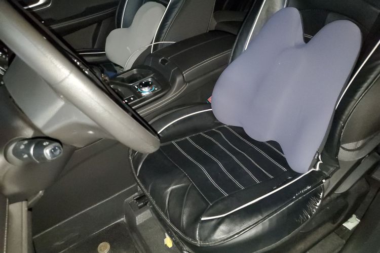 捷途X70 PLUS 2021款 改款 1.5T 手动风 7座中控内饰19