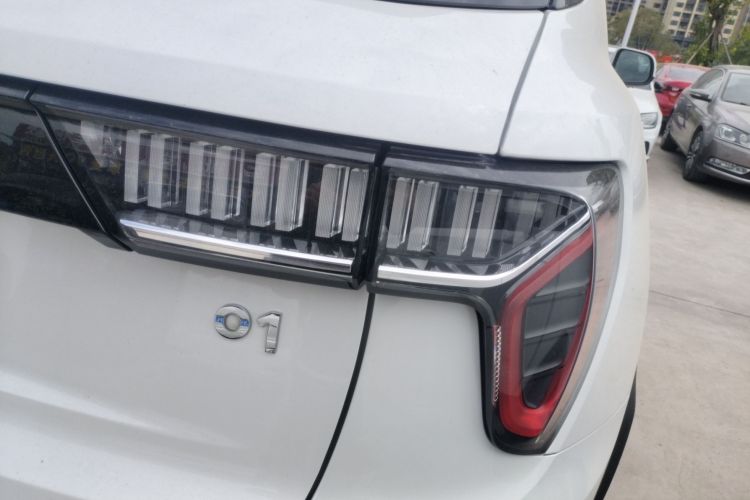 领克01 2020款 2.0T 两驱纯Pro版 国VI车身外观9