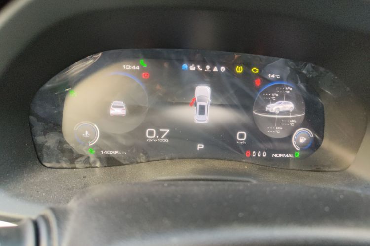 魏牌 VV7 2020款 2.0T 旗舰型中控内饰14