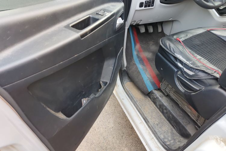 江淮瑞风 瑞风M3 2023款 PLUS 1.5T 5/7座经典版中控内饰7003