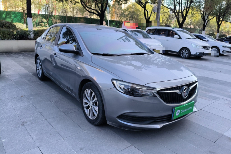 别克 英朗 2018款 18T 自动精英型车身外观3