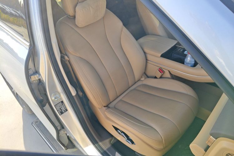 鸿蒙智行 问界M7 2024款 1.5T 智驾四驱Ultra版 6座局部细节41