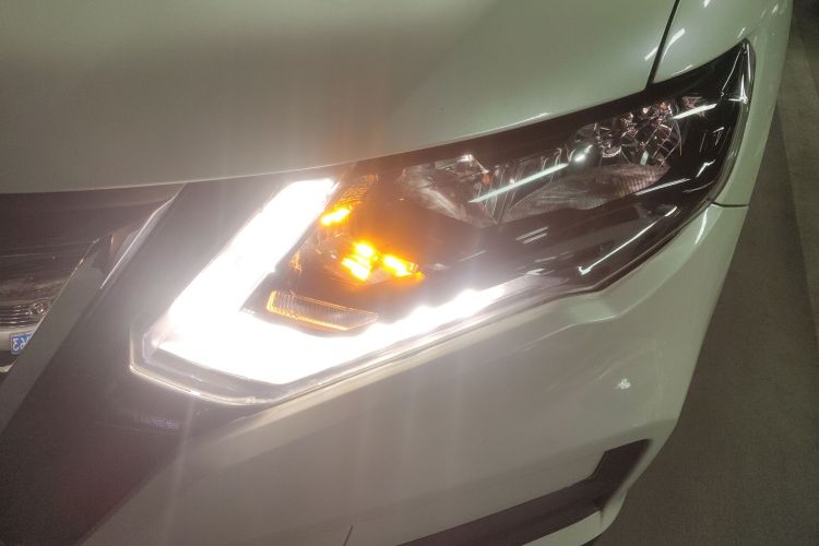 日产 奇骏 2020款 2.0L XL ITS CVT 2WD智联舒适版局部细节36