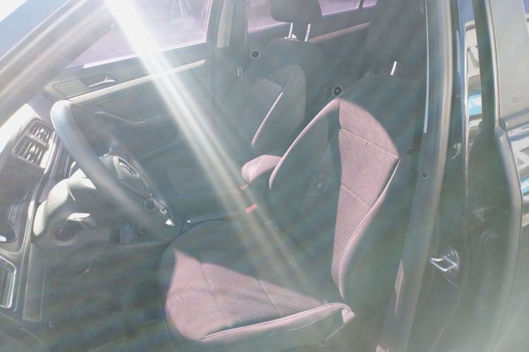 大众 朗逸 2017款 1.6L 自动风尚版局部细节19