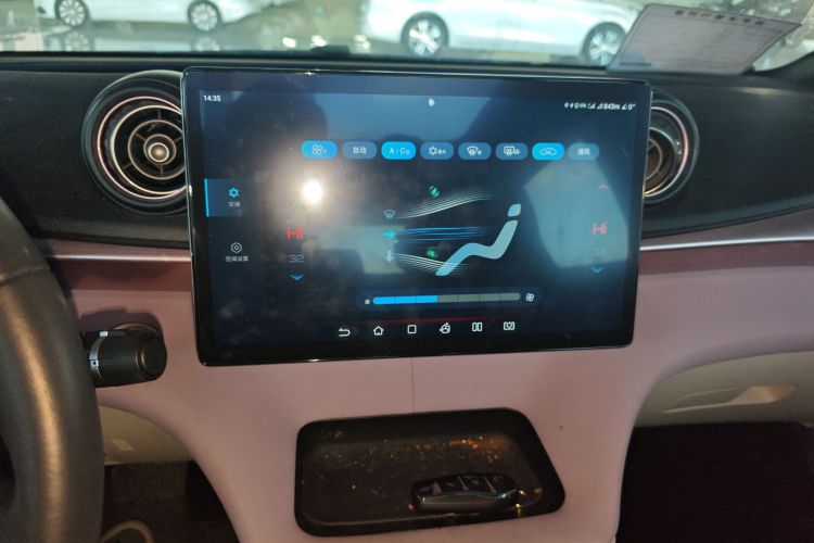 比亚迪 海豚 2021款 405km 时尚版中控内饰16