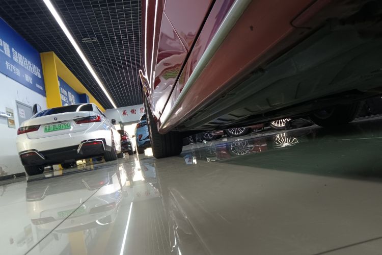 奔驰C级 2019款 C 180 L 时尚型运动版局部细节9002