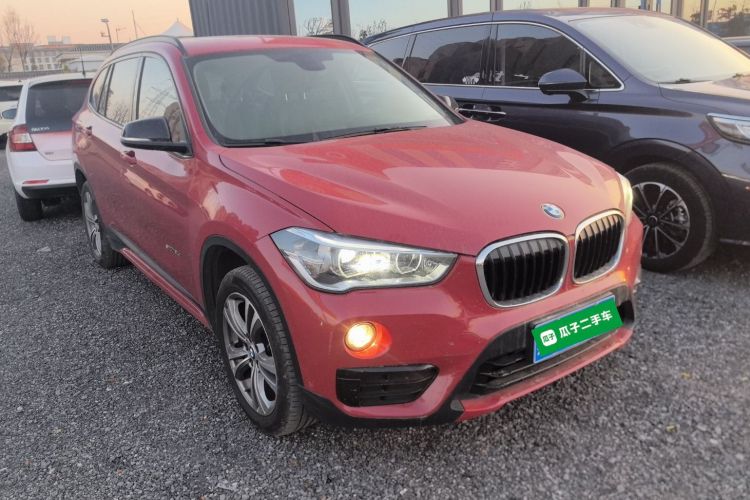 宝马X1 2018款 sDrive18Li 尊享型车身外观3