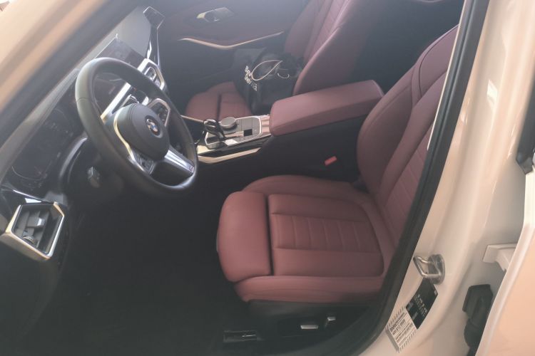 宝马3系 2021款 改款 320Li M运动套装局部细节19