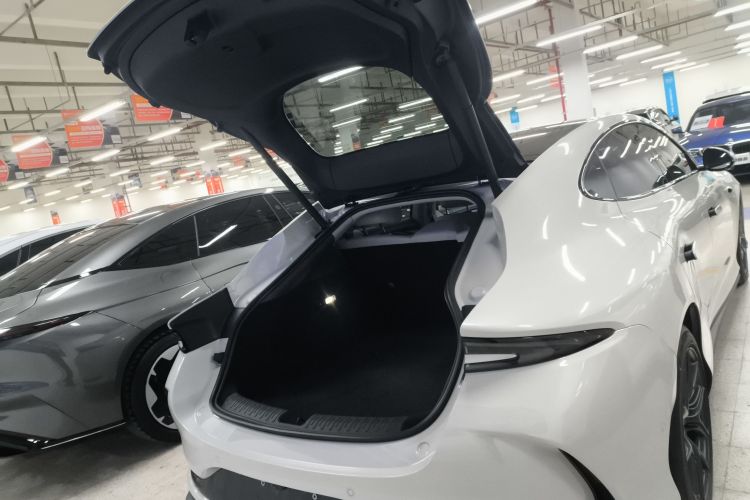 智己汽车 智己L6 2024款 Max 超强性能版局部细节23