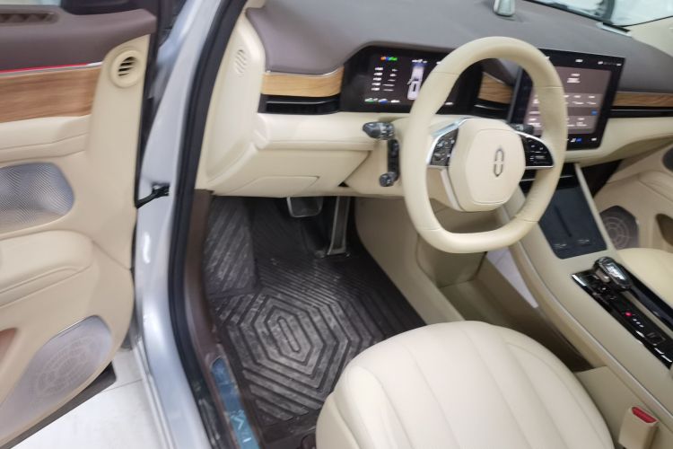 鸿蒙智行 问界M7 2024款 1.5T 后驱Plus版 5座中控内饰20