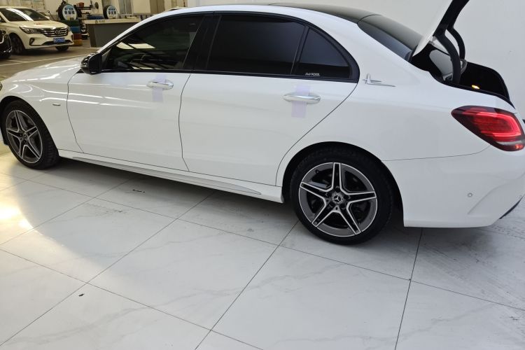 奔驰C级 2021款 C 260 L 运动星耀臻藏版车身外观4