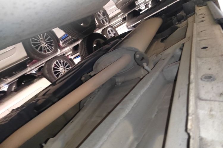 长安CS75 2014款 1.8T 自动精英型 国V局部细节9001