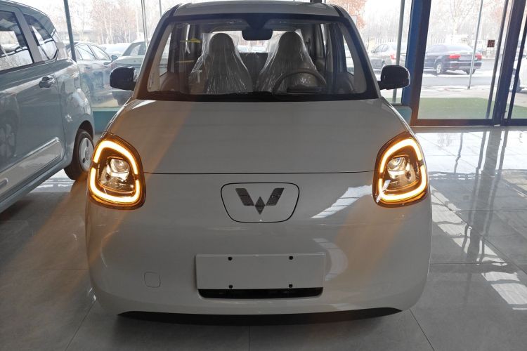 五菱汽车 宏光MINIEV 2025款 四门版 进阶款车身外观2