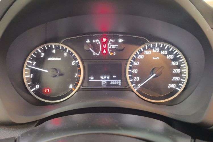 日产 轩逸 2021款 经典 1.6XL CVT豪华版中控内饰14