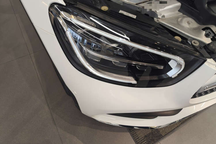 奔驰GLC 2021款 GLC 260 L 4MATIC 豪华型车身外观8