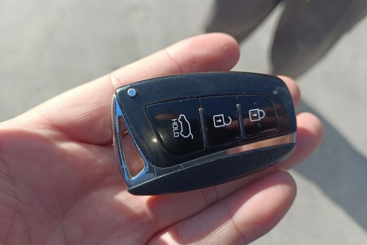 现代 胜达 2017款 2.0T 自动四驱智能型 7座中控内饰11