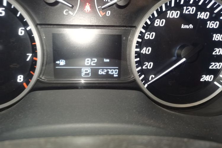 日产 轩逸 2019款 经典 1.6XL CVT豪华版中控内饰15