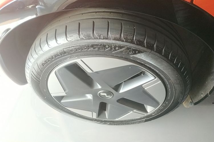 乐道L60 2024款 60kWh 后驱版车身外观6008