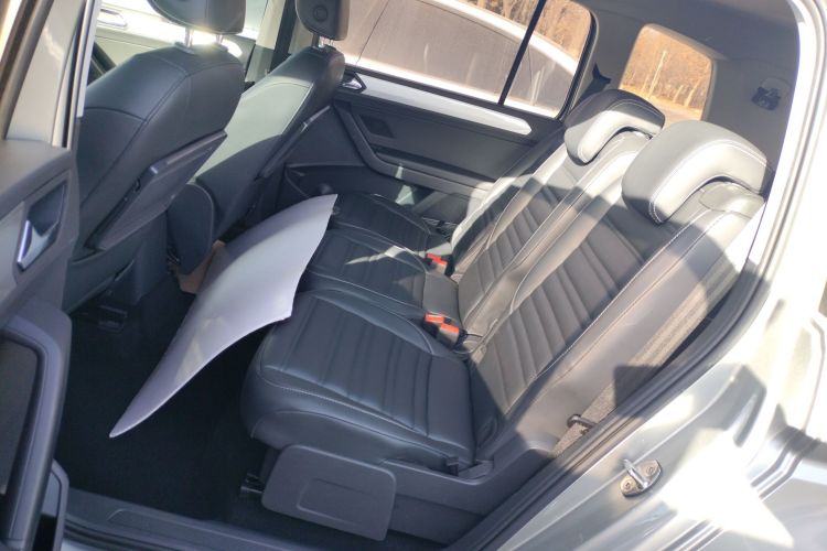 大众 2018款 途安L 280TSI DSG风尚版 7座 国VI中控内饰21