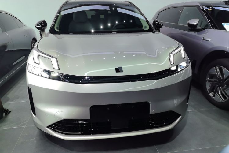领克08 EM-P 2023款 245km 超长续航Halo车身外观6001