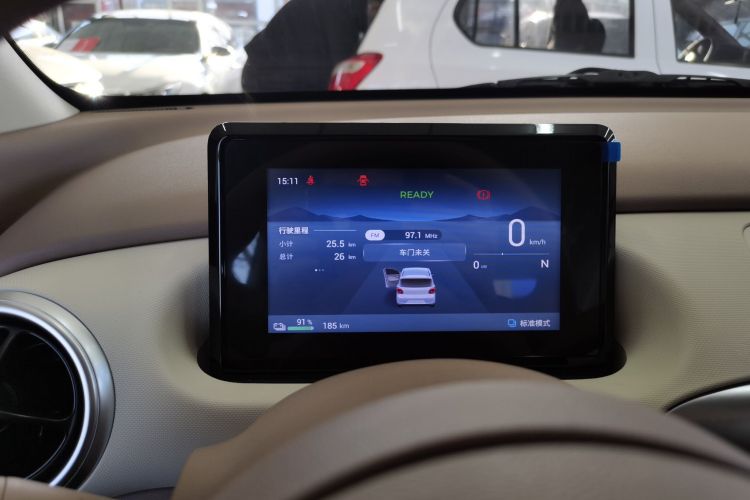 五菱汽车 宏光MINIEV 2025款 四门版 进阶款中控内饰14