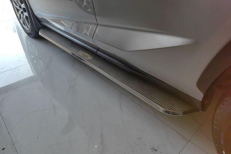 雷克萨斯NX 2015款 200t 全驱 锋尚版局部细节9002