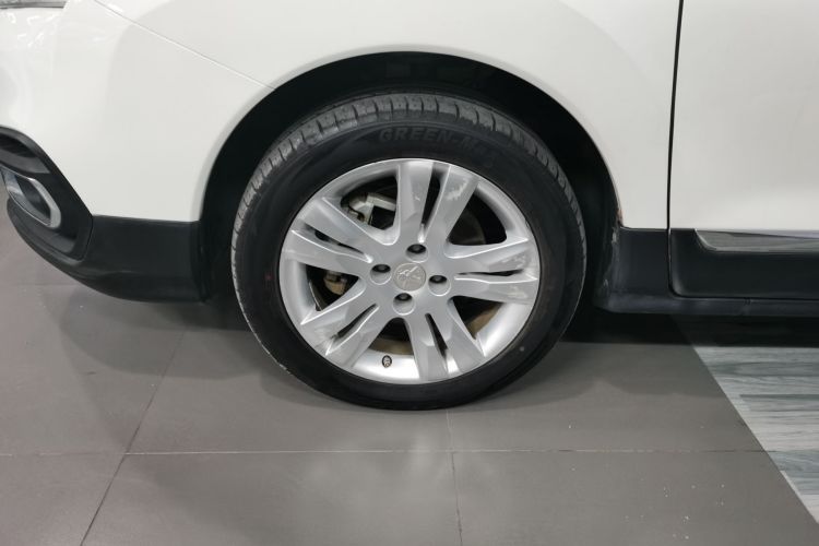 标致3008 2016款 2.0L 自动经典版车身外观6007