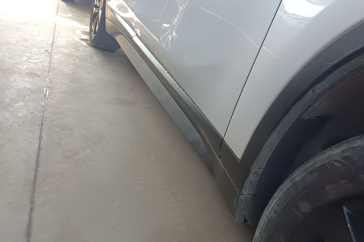 宝马X1 2020款 sDrive20Li 时尚型局部细节9001