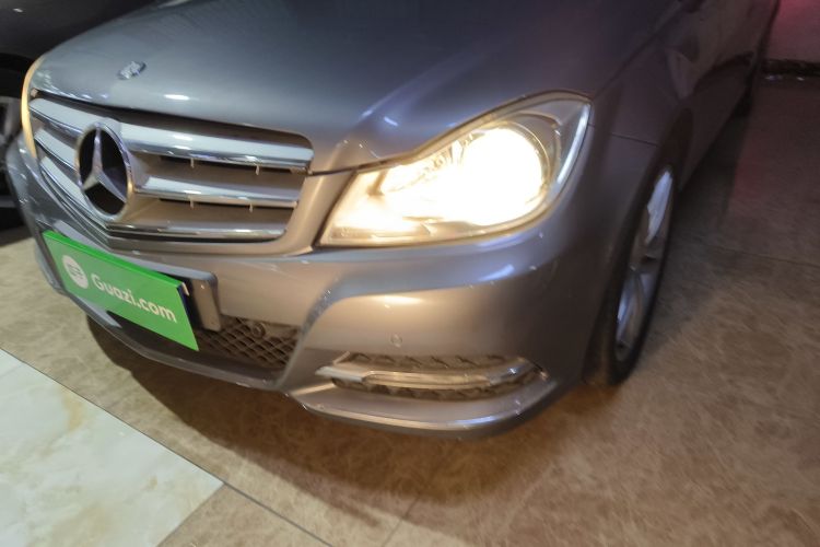 奔驰C级 2013款 C 260 CGI 优雅型车身外观36