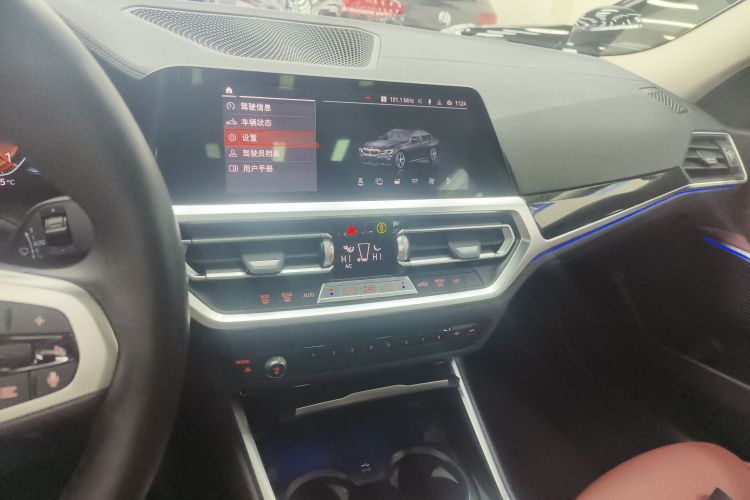 宝马3系 2022款 325Li M运动套装中控内饰16