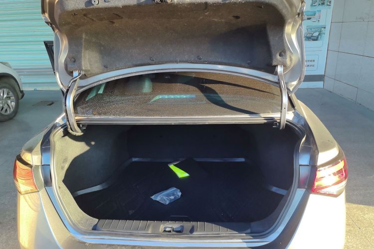 日产 轩逸 2023款 改款 1.6L CVT智驾版机舱底盘23