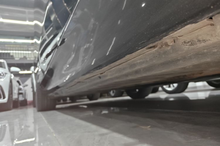 奔驰E级 2020款 改款 E 260 L局部细节9001