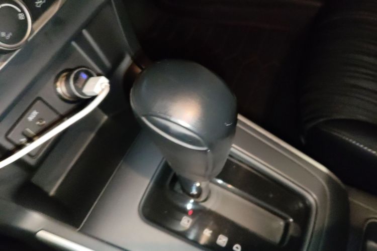 日产 轩逸 2024款 经典 1.6XE CVT舒适版中控内饰18