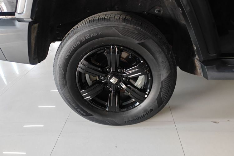 坦克300 2021款 越野版 2.0T 征服者车身外观6008