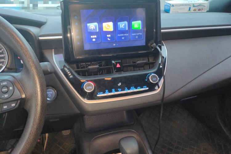 丰田 雷凌 2022款 双擎 1.8H E-CVT领先版中控内饰16