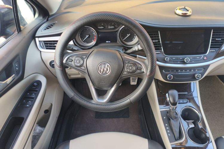 别克 威朗 2018款 三厢 15S 自动领先型中控内饰13