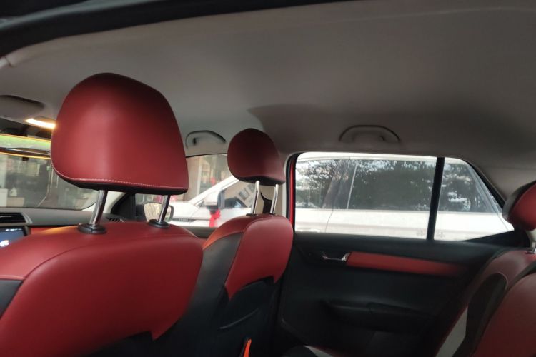 斯柯达 晶锐 2015款 1.6L 自动运动版中控内饰22