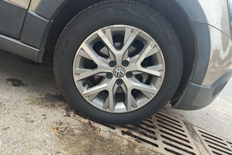 大众 2014款 1.6L Cross Polo 自动车身外观10