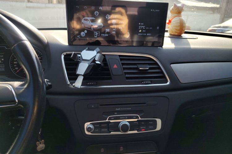 奥迪Q3 2013款 35 TFSI 进取型中控内饰16