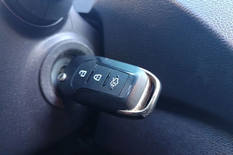 福特 福睿斯 2019款 1.5L 自动质享型中控内饰11