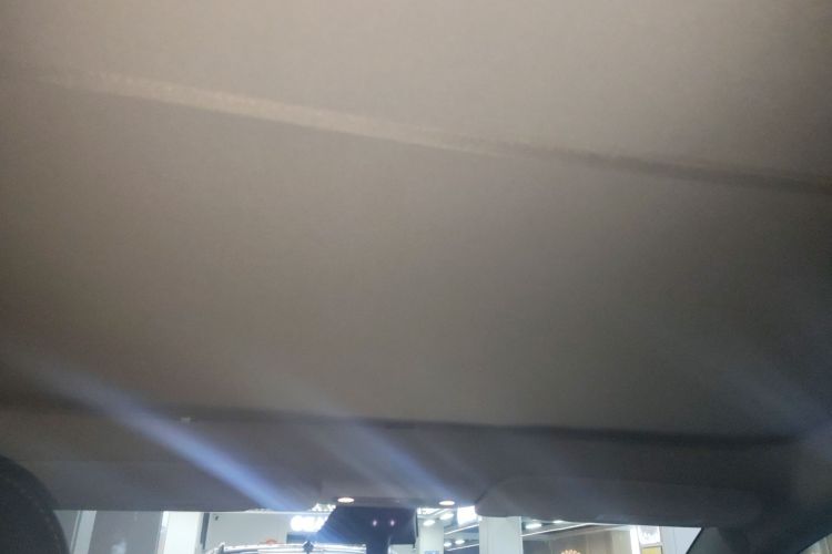 特斯拉 Model Y 2022款 改款 后轮驱动版中控内饰22