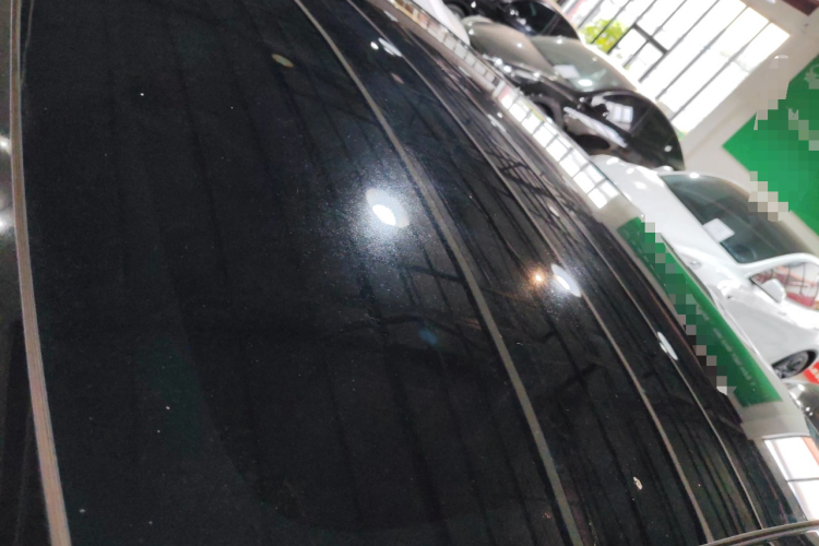 特斯拉 Model Y 2021款 标准续航后驱版局部细节57