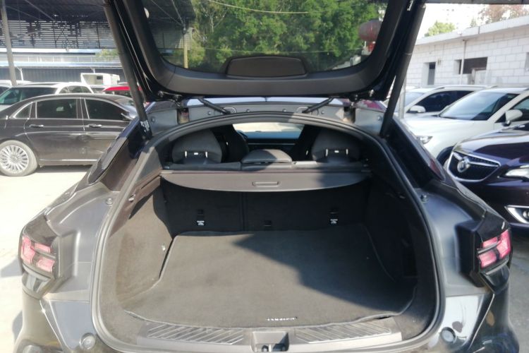 领克05 EM-P 2021款 1.5TD PHEV HALO机舱底盘23