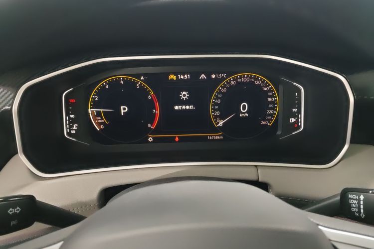 大众 探岳 2024款 300TSI 两驱豪华Plus进阶版中控内饰14