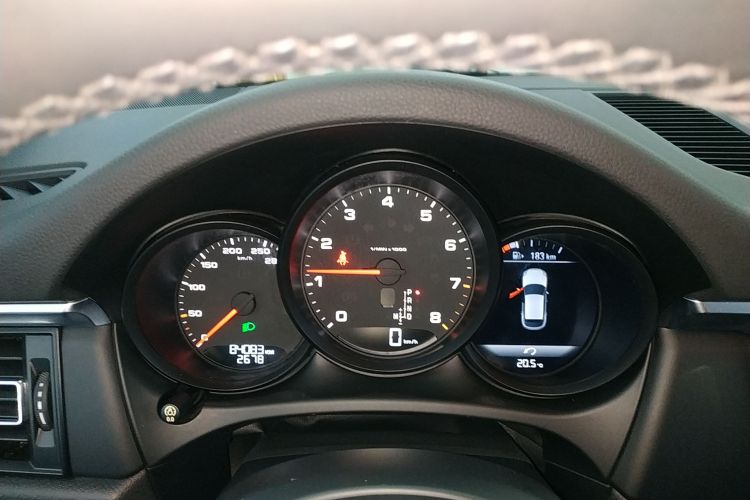 保时捷 2018款 Macan 2.0T中控内饰14