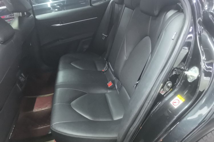 丰田 凯美瑞 2018款 2.0G 豪华版中控内饰7004