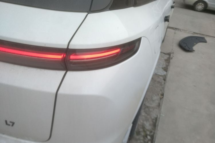 理想汽车 理想L7 2023款 Pro车身外观6006