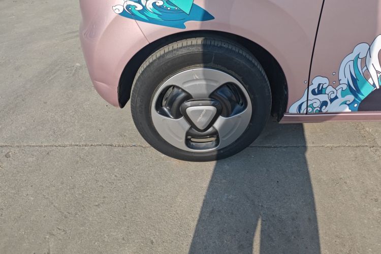 吉利银河 2023款 熊猫mini 200km 灵动熊车身外观6007